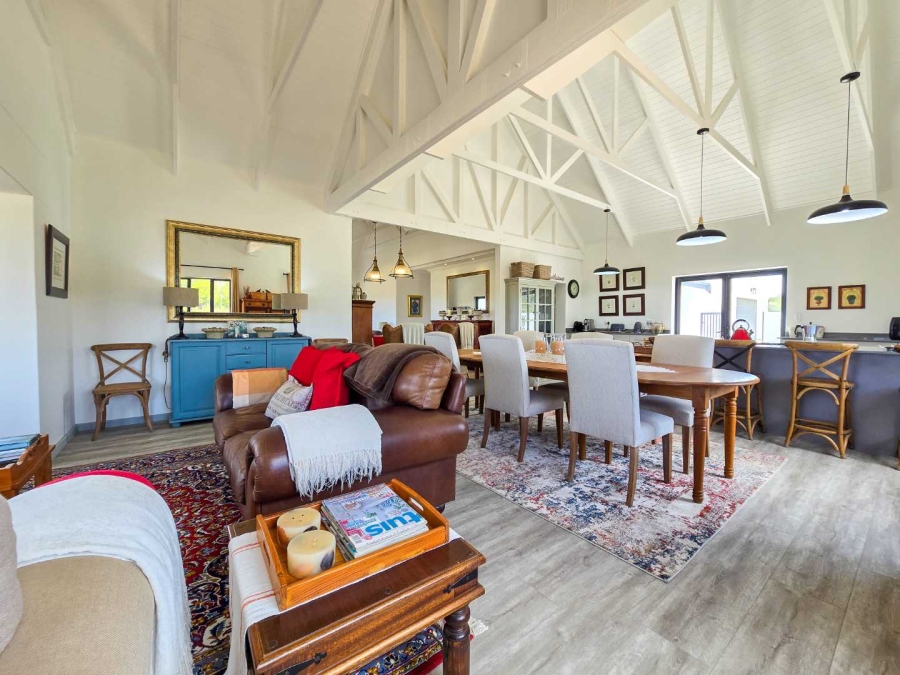 2 Bedroom Property for Sale in Stilbaai Oos Western Cape